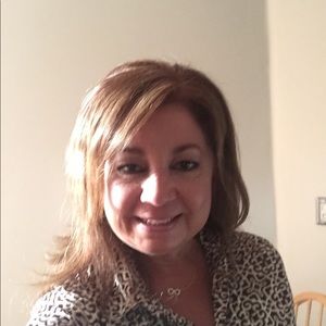 Meet your Posher, Agnes